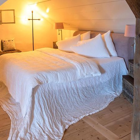 Keiser'S Kammer Meisterschwanden Buitenkant foto